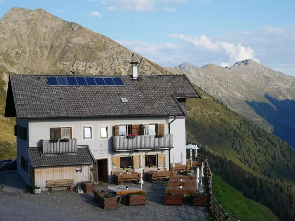 Enzianhuette Jaufenpass Villa ซานเลโอนาร์โด อิน ปาซีเรีย ภายนอก รูปภาพ